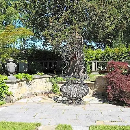 Schloss Hoehenried Hotel *