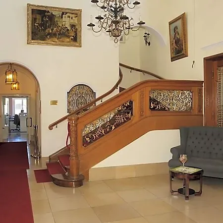 Hotel Schloss Hoehenried *